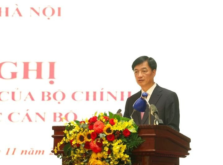 Ong Nguyen Duy Ngoc anh 2