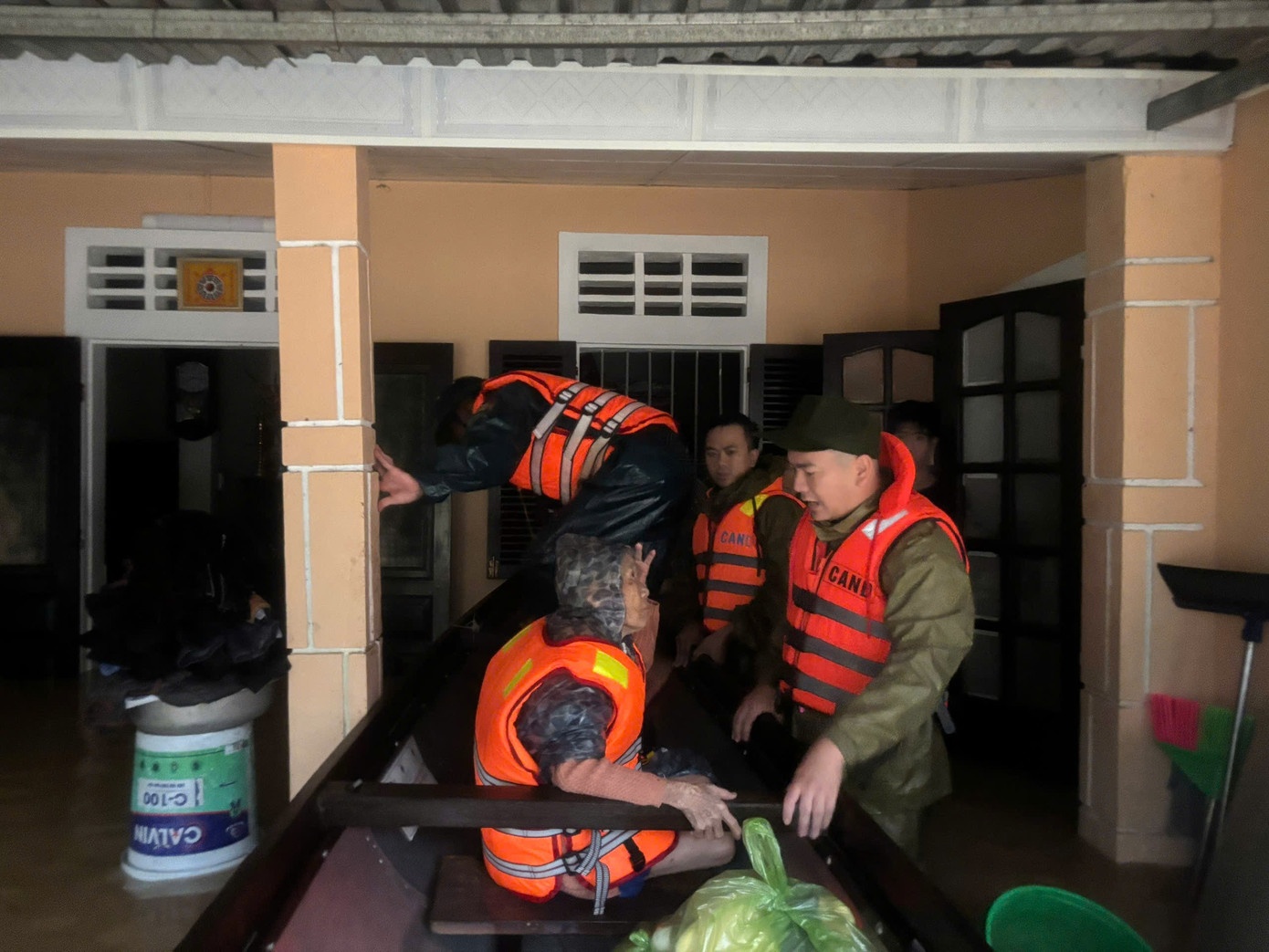 Lu lich su Hue anh 7