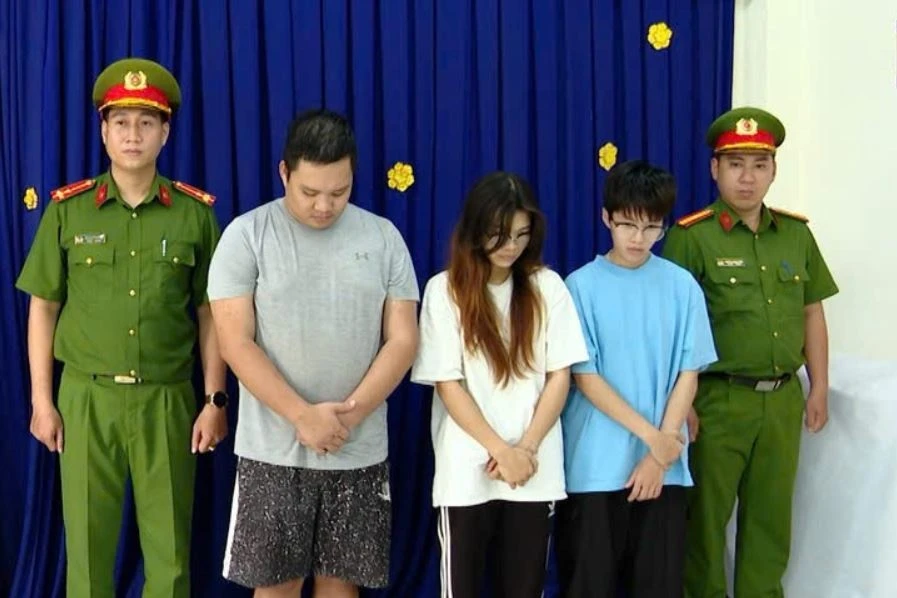 Ke hoach gai ma tuy, vu khong dong nghiep cua tai xe taxi o TP.HCM hinh anh