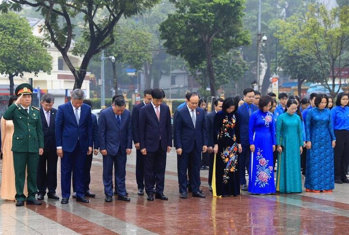 Bi thu Nguyen Duy Ngoc anh 2