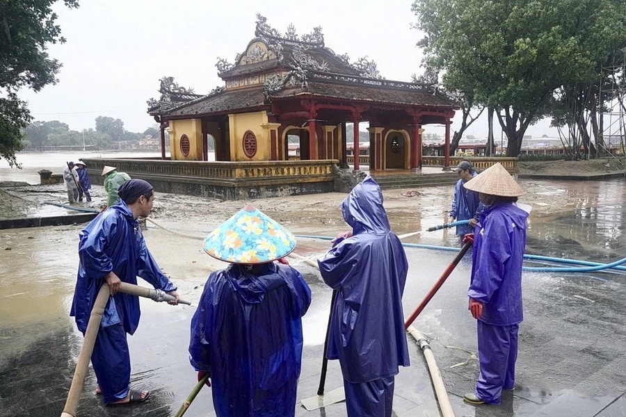 Chuyen gia: Bao Fung-wong kha nang vao Bien Dong dau tuan toi hinh anh