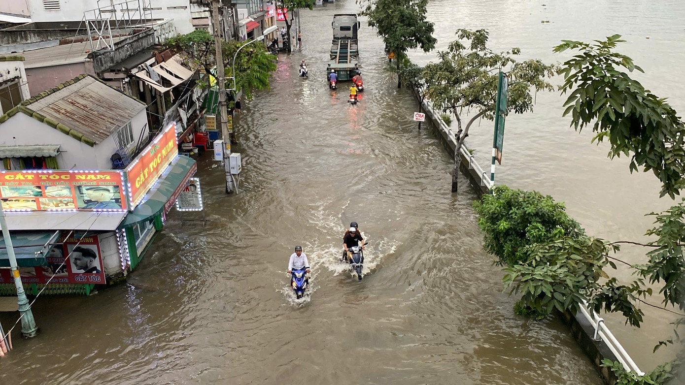 Trieu cuong ngap TP.HCM anh 5