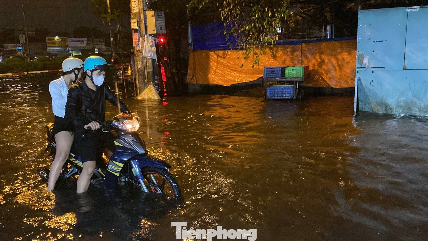 Thoi tiet TP.HCM anh 2