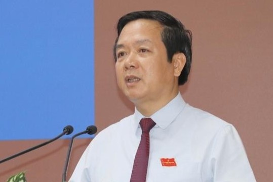 Ong Pham Quang Ngoc lam Pho bi thu Tinh uy Hung Yen hinh anh