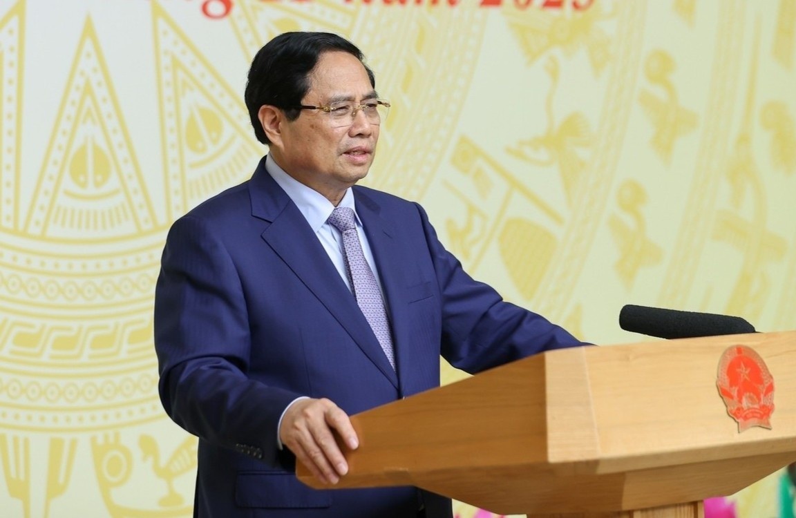 Thu tuong chi dao xay dung chinh sach luong xung dang cho giao vien hinh anh