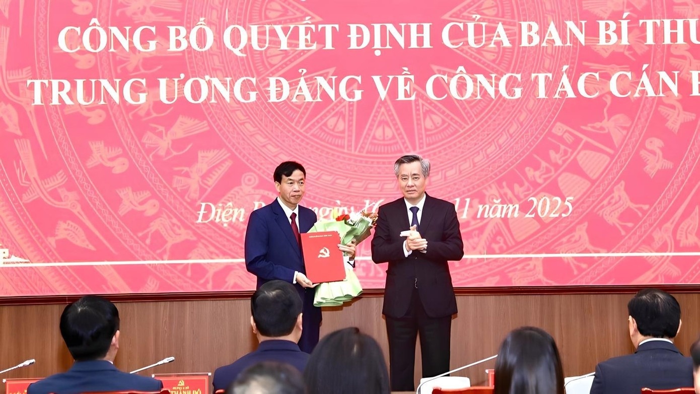 Chu tich UBND tinh Lai Chau giu chuc Pho Bi thu Tinh uy Dien Bien hinh anh