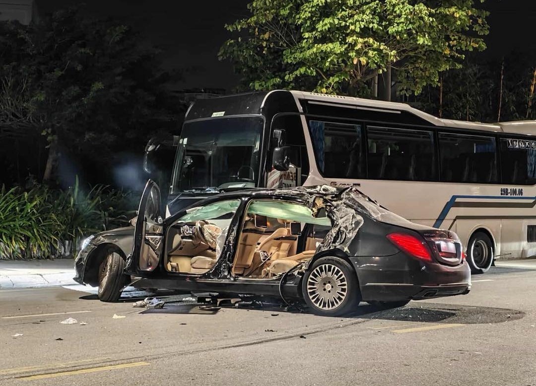 Xe sang Mercedes Maybach anh 1