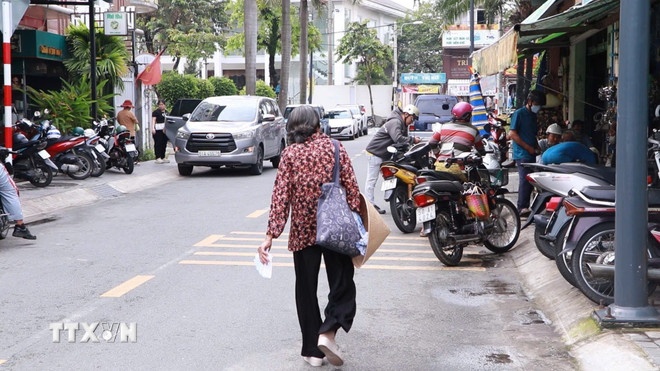 Ba giao ban ve so anh 2