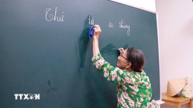 Ba giao ban ve so anh 3