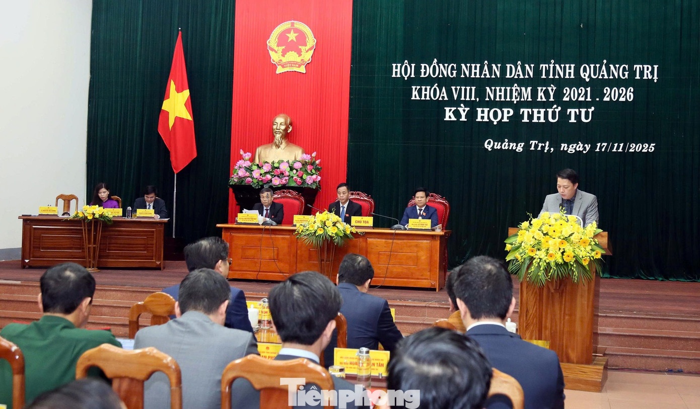 Le Hong Vinh Quang Tri anh 1