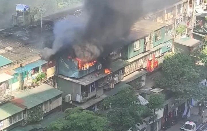 Chay khu tap the anh 1