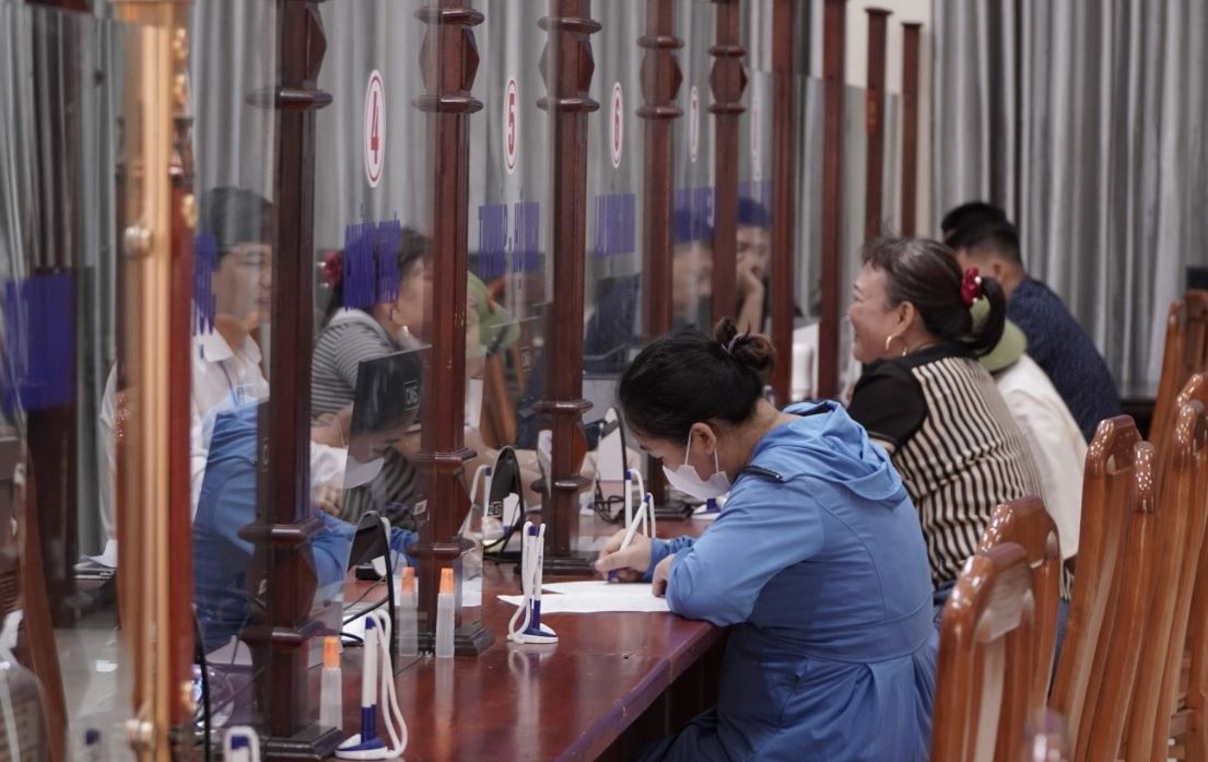 Gop y Van kien Dai hoi XIV: Can doi ngu can bo co tinh than doi moi hinh anh