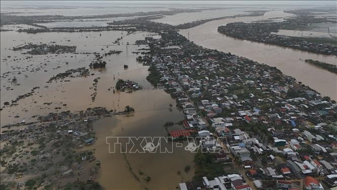 Lu ngap lich su Hue anh 2