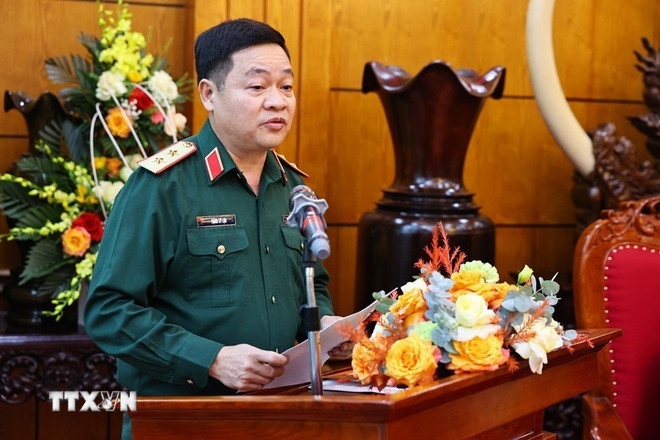 Trinh Van Quyet Tuyen giao anh 3