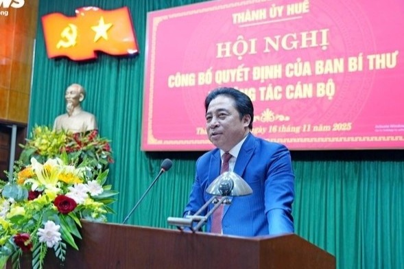 Chu tich UBND tinh Khanh Hoa lam Pho Bi thu Thanh uy Hue hinh anh