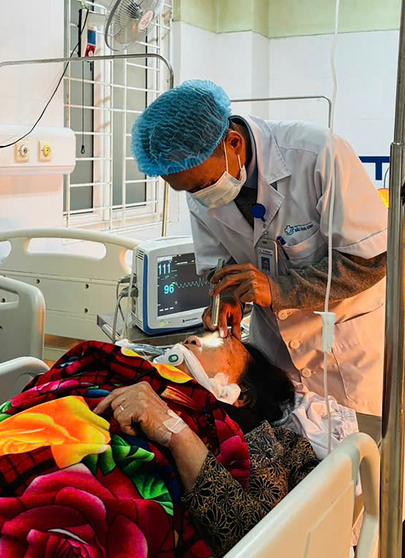 suoi than,  trong phong kin anh 2