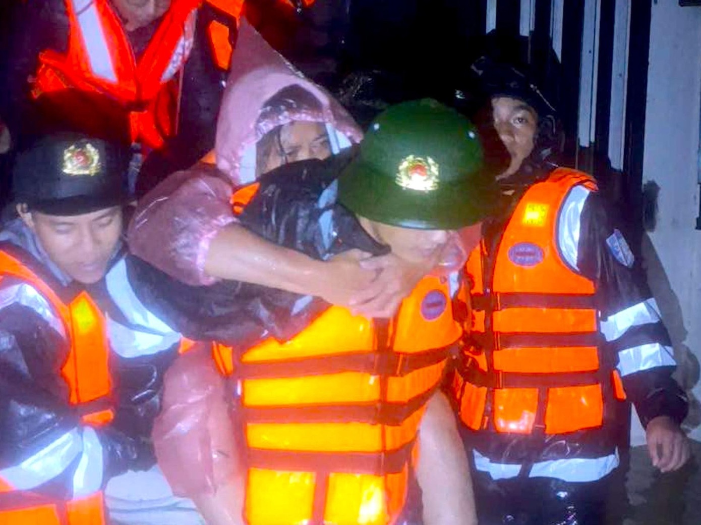 Thuy dien ngung xa lu anh 4