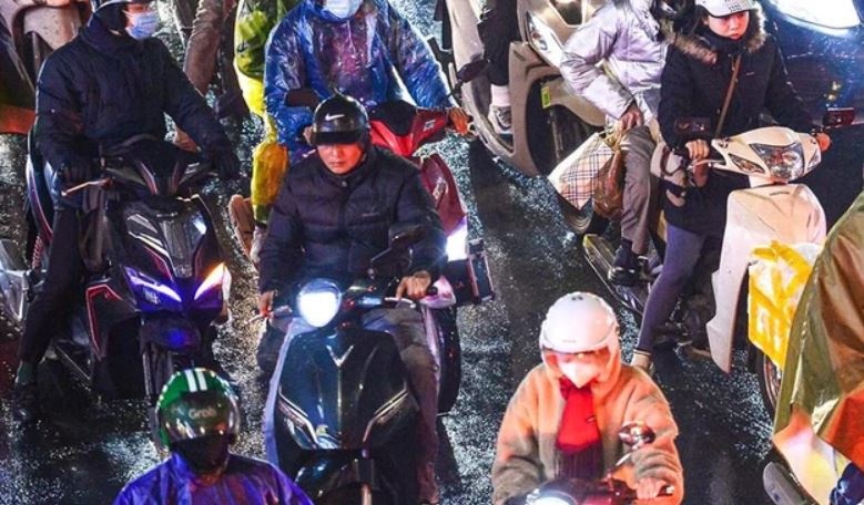 Thoi tiet 19/11: Bac Bo co noi ret hai duoi 5°C, Trung Bo mua nhu trut hinh anh