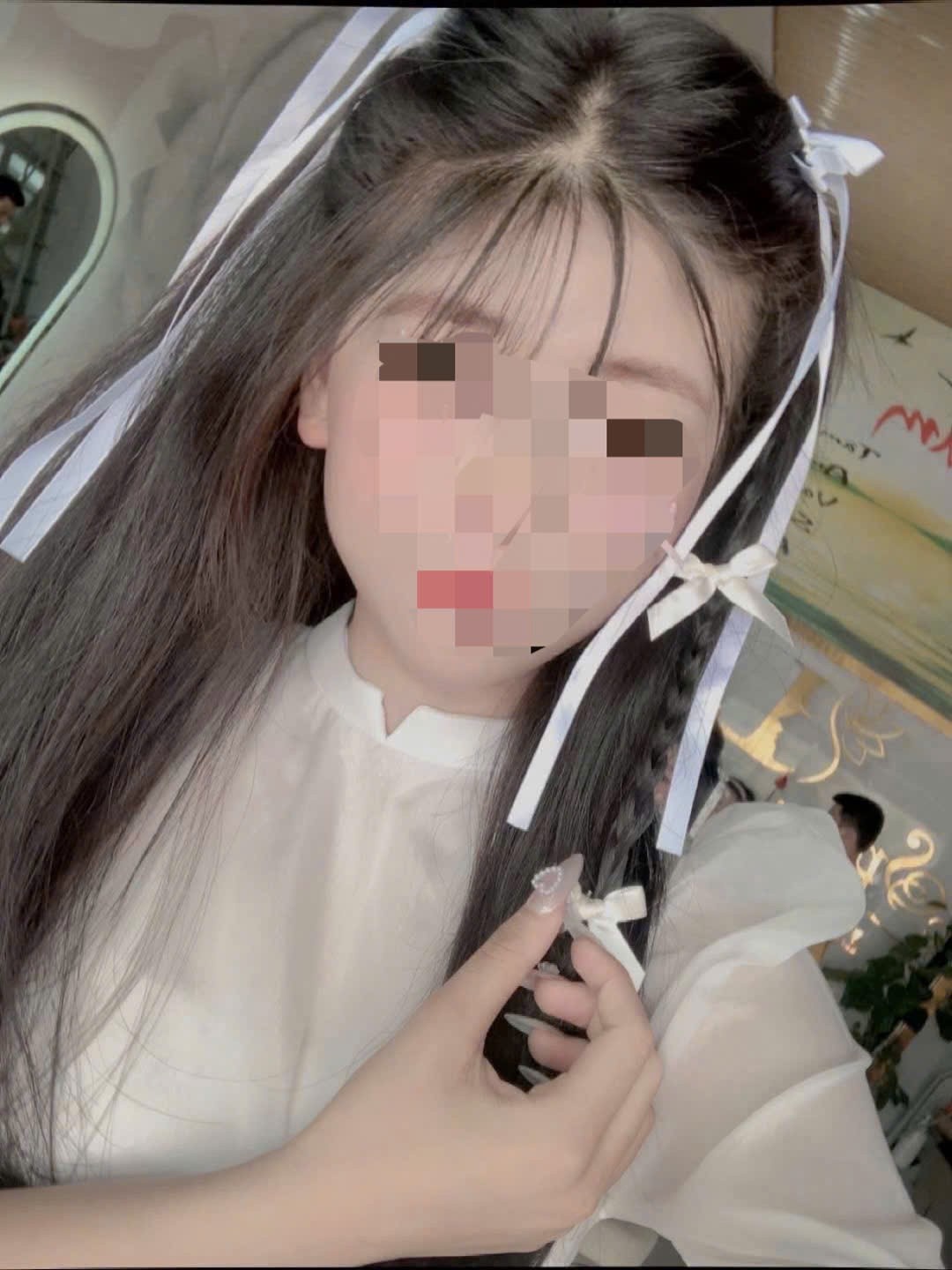 Be 15 tuoi mat tich anh 1