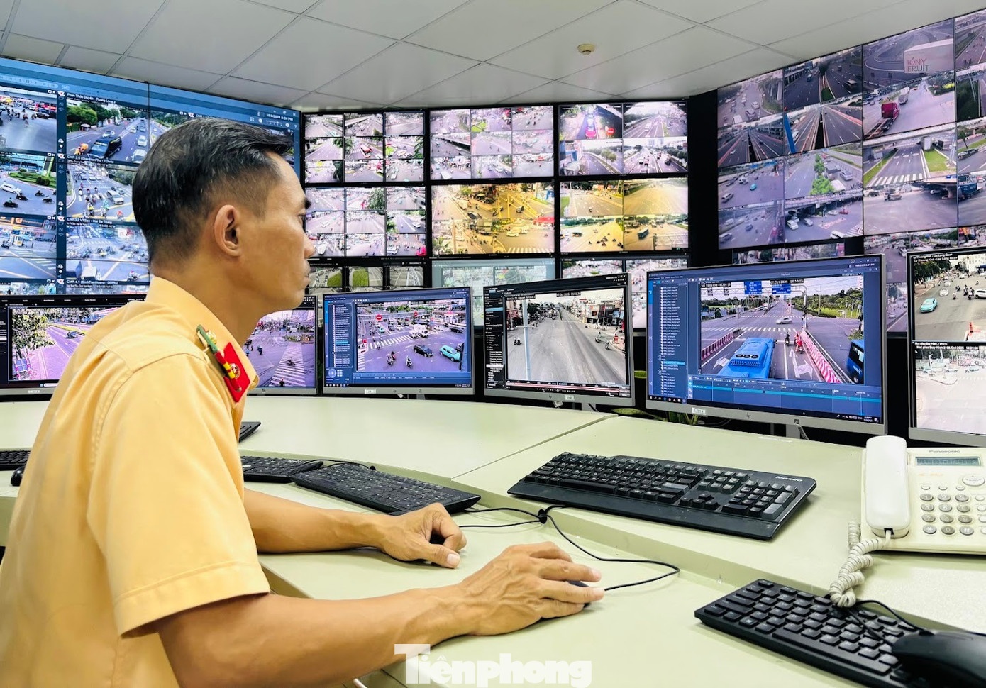 Camera AI CSGT TP.HCM anh 1