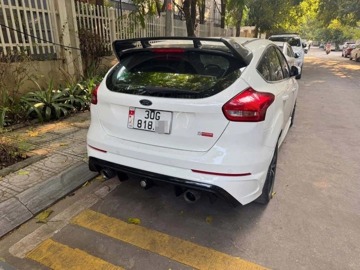 Phat nguoi xe chung bien anh 1