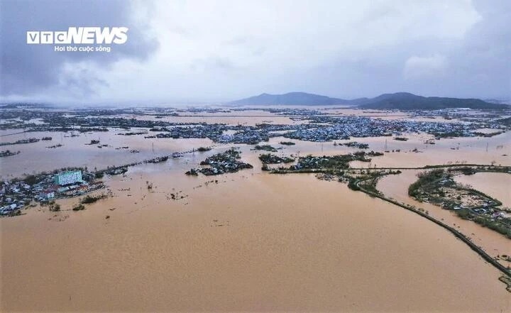 Mua lu,  sat lo mien Trung anh 3