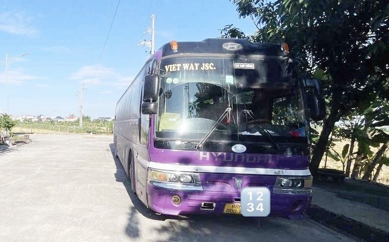 Camera 'boc tran' vi pham, chu va lai xe bi phat 65 trieu dong hinh anh