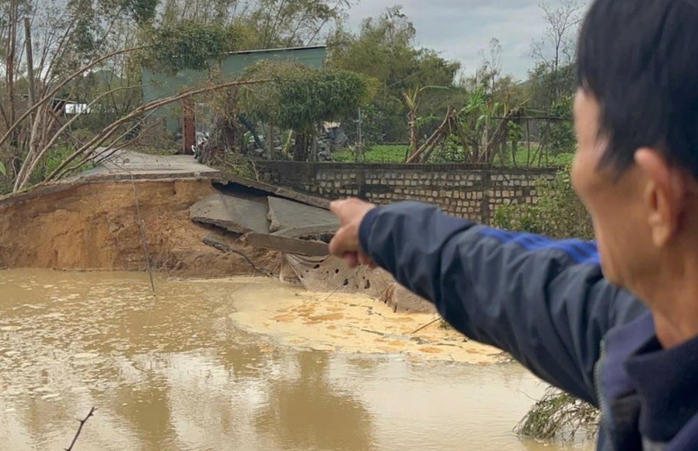 Nhan chung ke lai thoi khac lu 'xe toac' de o Gia Lai hinh anh