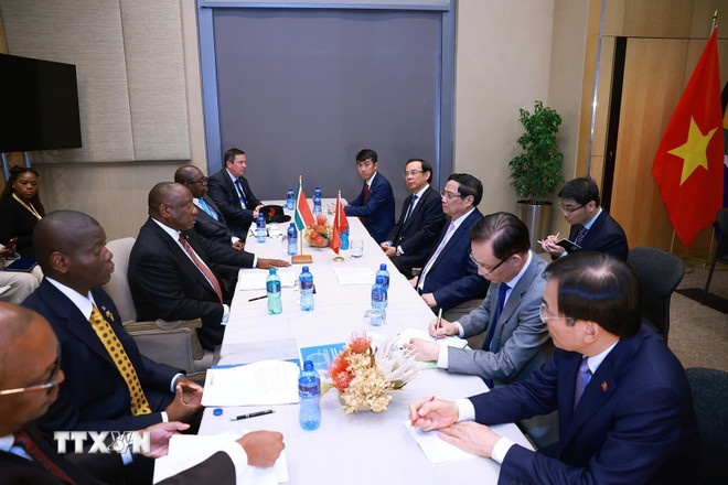 Viet Nam Nam Phi anh 2