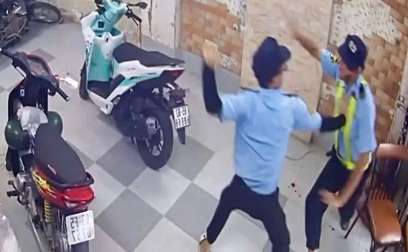 Tam giu bao ve dam dong nghiep tu vong o Can Tho hinh anh