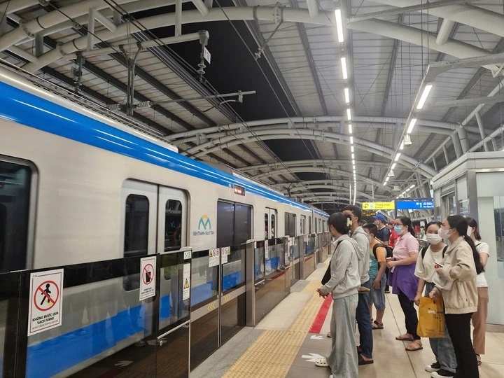 Bi thu Tran Luu Quang anh 3