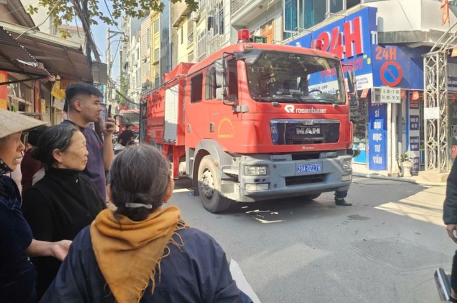 Chay nha 6 tang anh 2