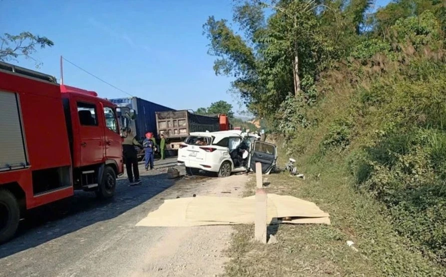 Tai nan container Lang Son anh 1