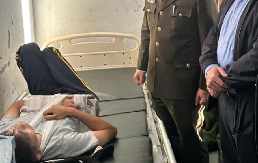 Tai nan tham khoc o Lang Son: Vo chong tu vong, con trai song sot hinh anh