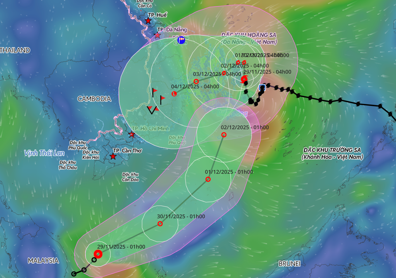 Bien Dong nhieu bao ky luc hinh anh