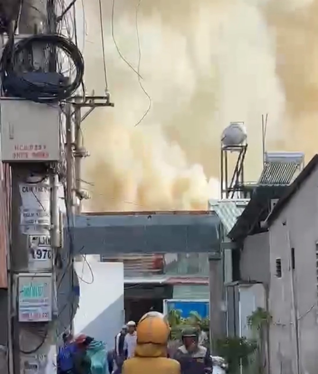 Cháy kho hàng TP.HCM ảnh 2 Chay kho hang TP.HCM anh 2