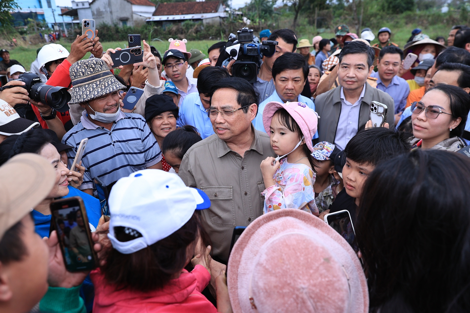 thu tuong tham ron lu anh 2