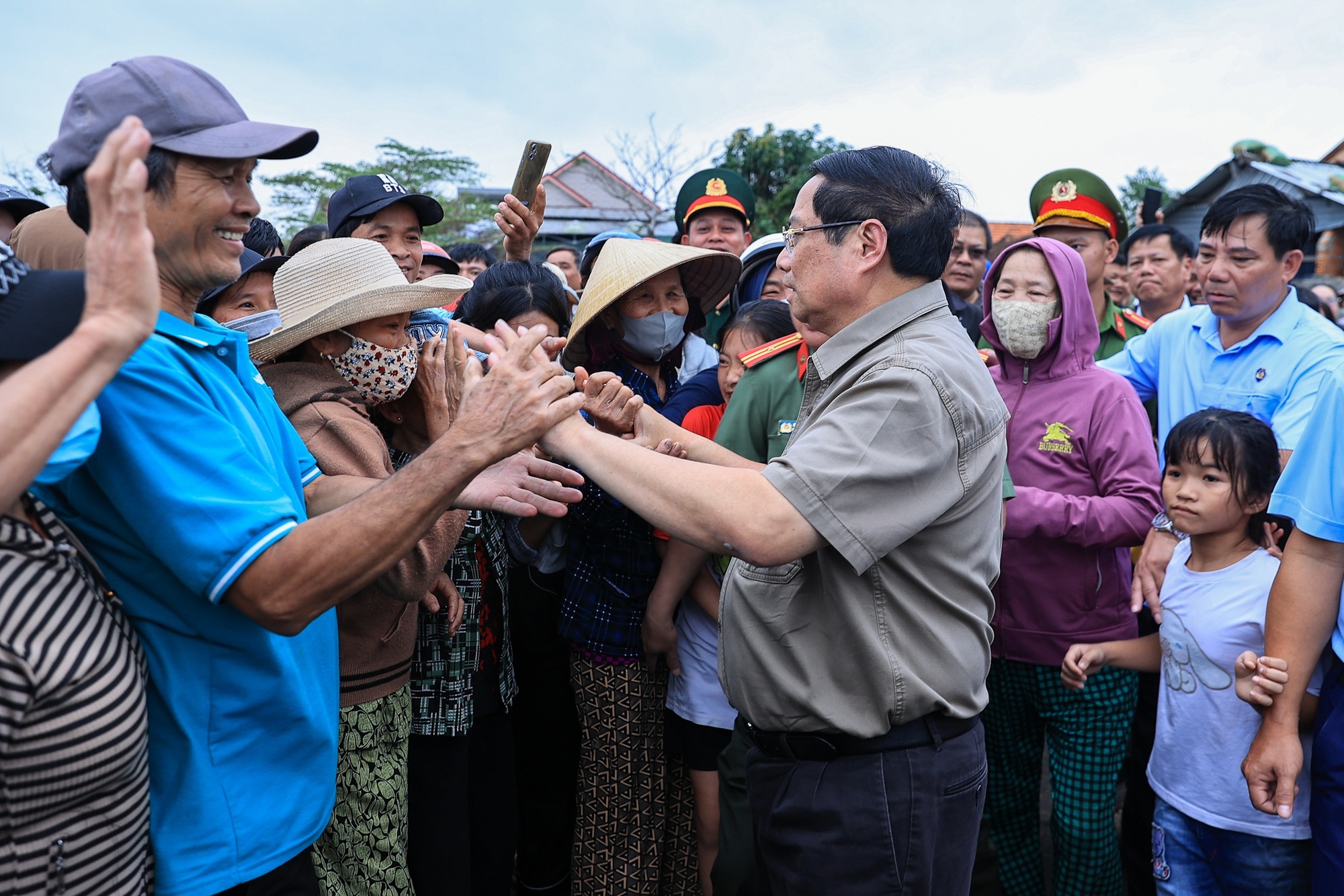 thu tuong tham ron lu anh 3