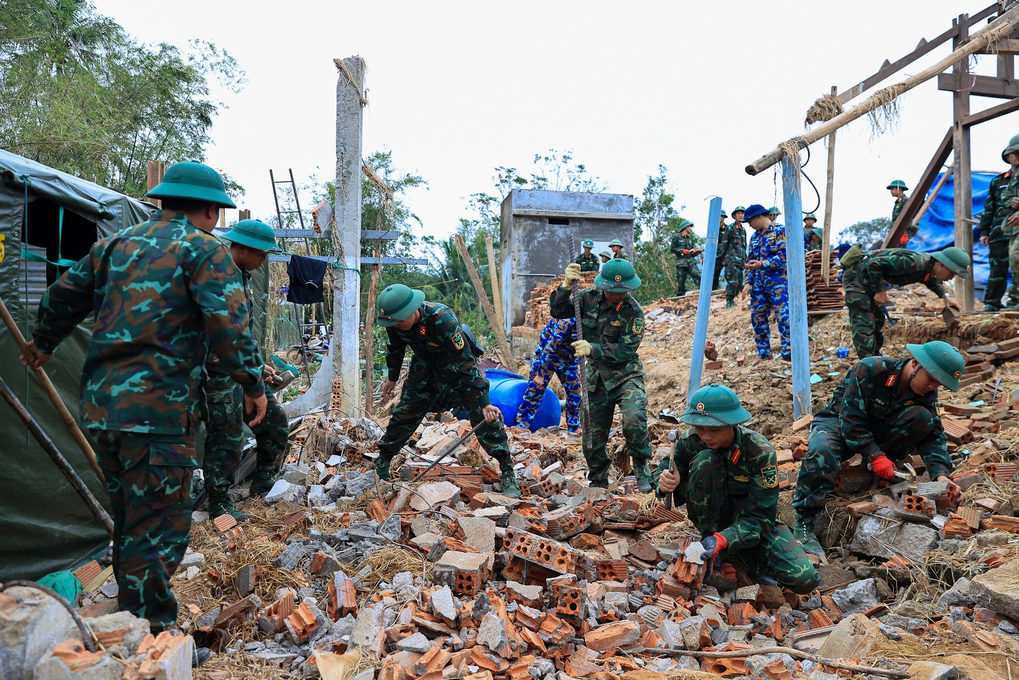 thu tuong tham ron lu anh 5