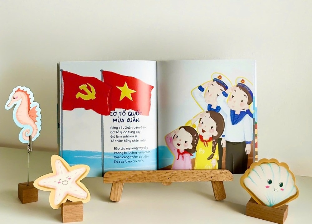 Bai hoc ve To quoc cho tre tho hinh anh