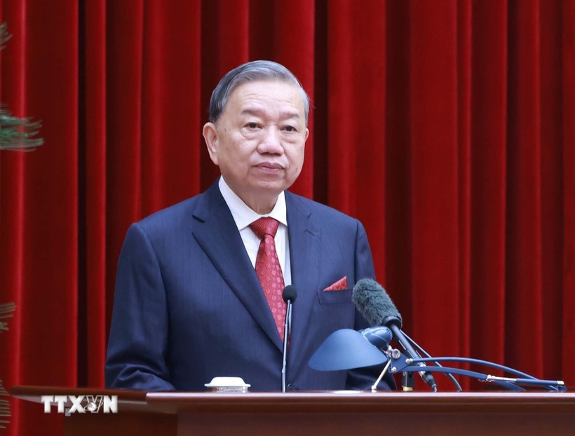 Hoi nghi Trung uong 15 anh 1