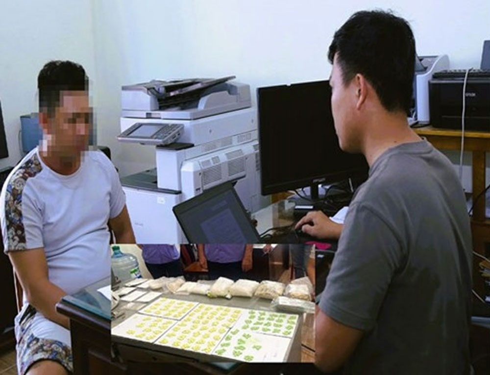 Hang tram canh sat vay bat nhom buon ma tuy xuyen bien gioi hinh anh