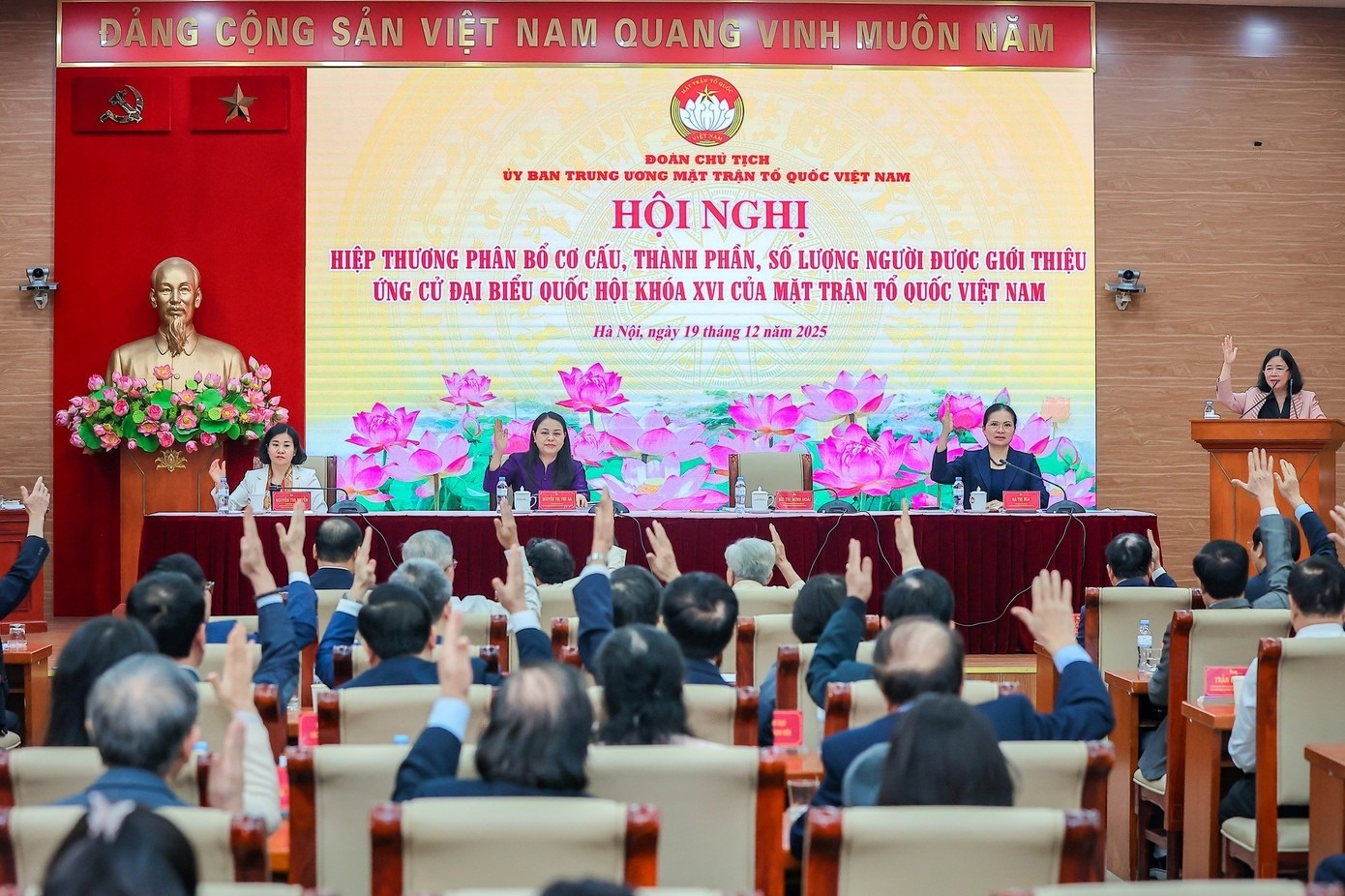 Huong dan kiem tra, giam sat bau cu dai bieu Quoc hoi, HDND cac cap hinh anh