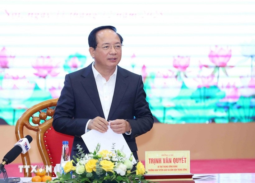 Bao chi phai truyen khi the, nang luong tich cuc truoc them Dai hoi hinh anh