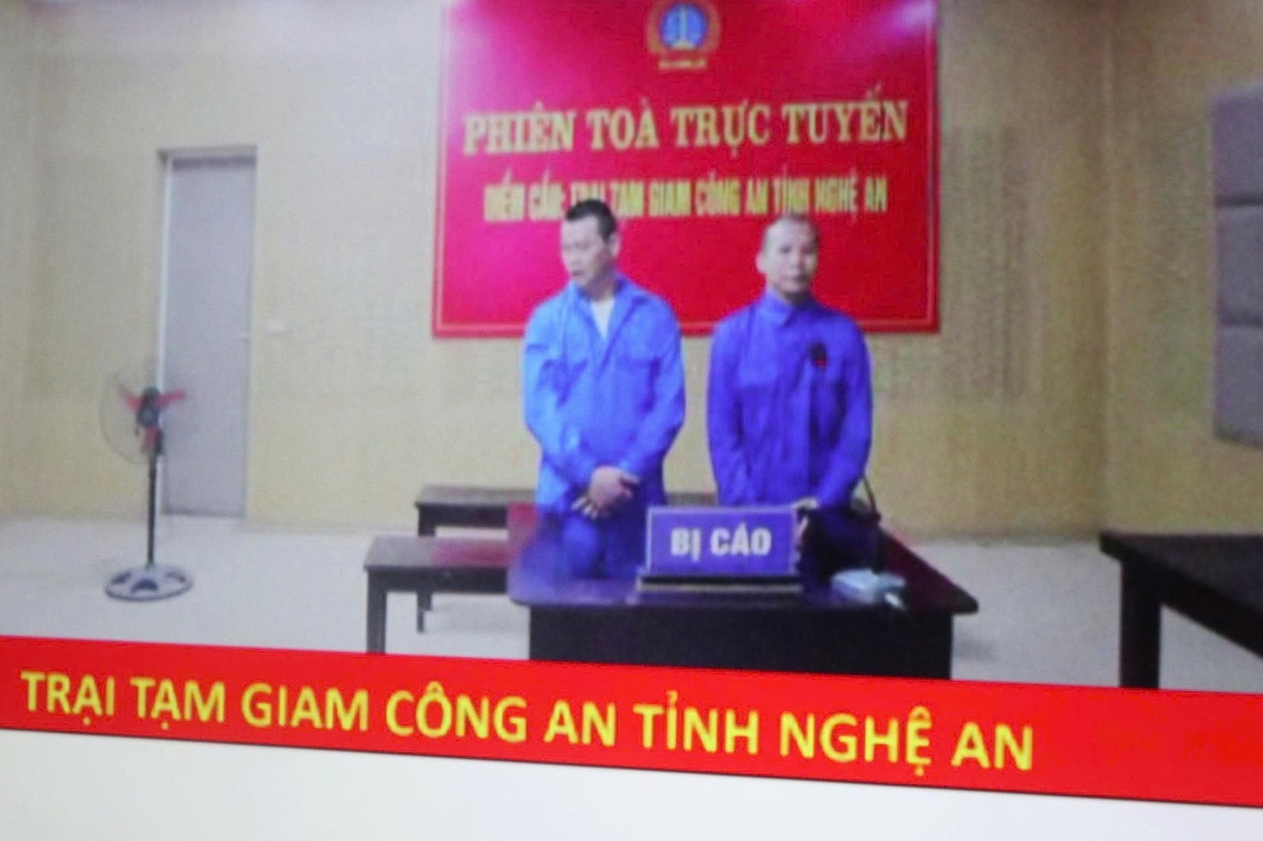 Doi ban truot dai,  Vong xoay ma tuy anh 1