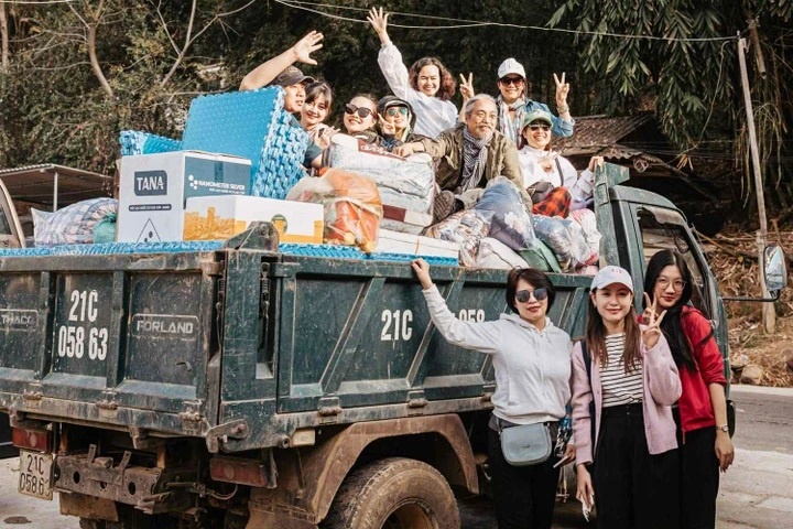 Lat xe Lao Cai anh 4