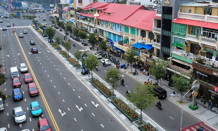 TP.HCM han che luu thong tren duong Le Loi trong ngay 30 va 31/12 hinh anh