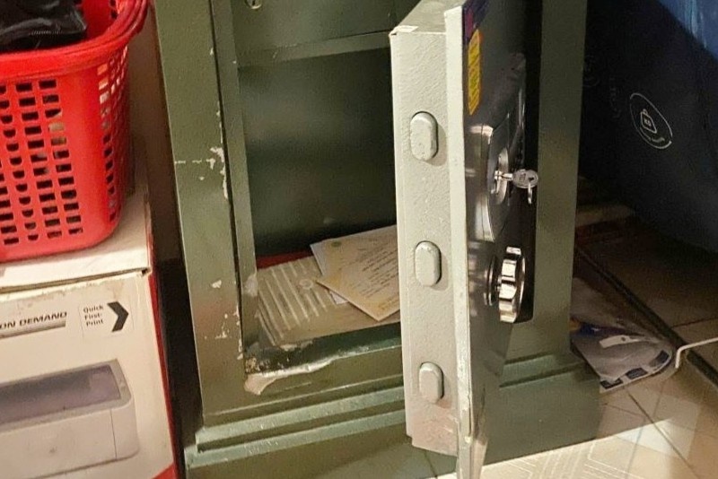 Leo mai nha, pha ket lay 17 chi vang cua co ruot hinh anh