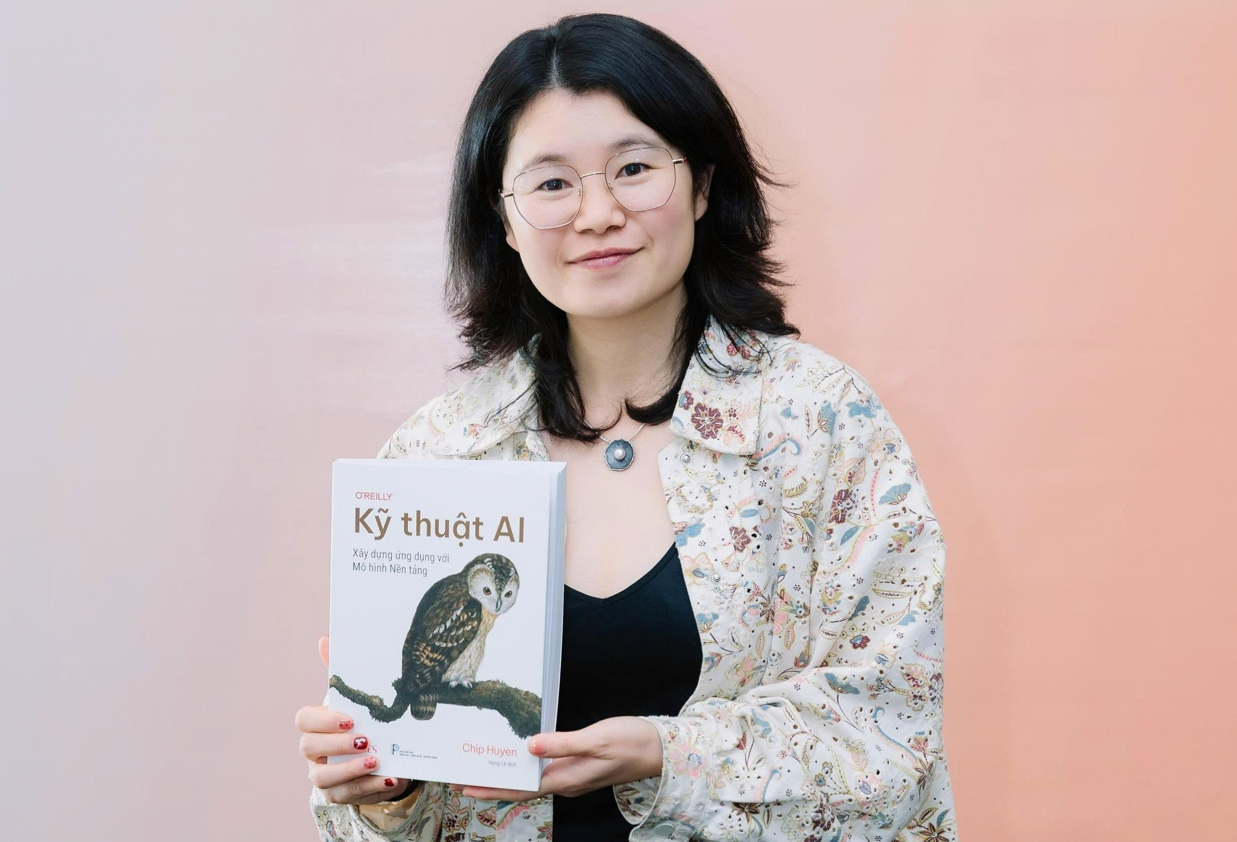 Khi tri tue nhan tao buoc ra khoi phong thi nghiem hinh anh