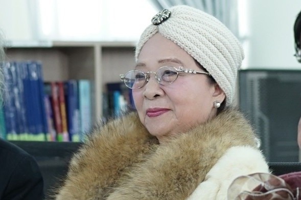 Moi tinh 'chu chau' va loi cau hon co mot khong hai hinh anh